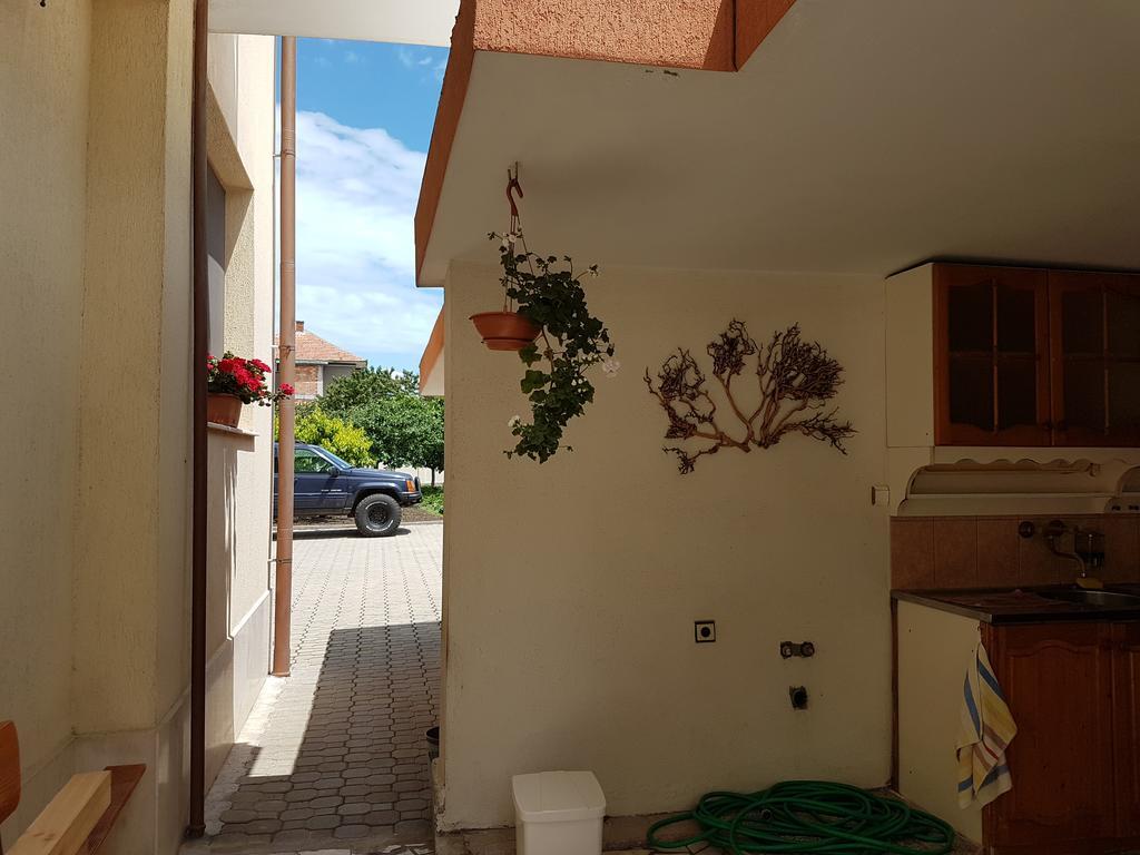 Guest House Markovi Ахелой Экстерьер фото