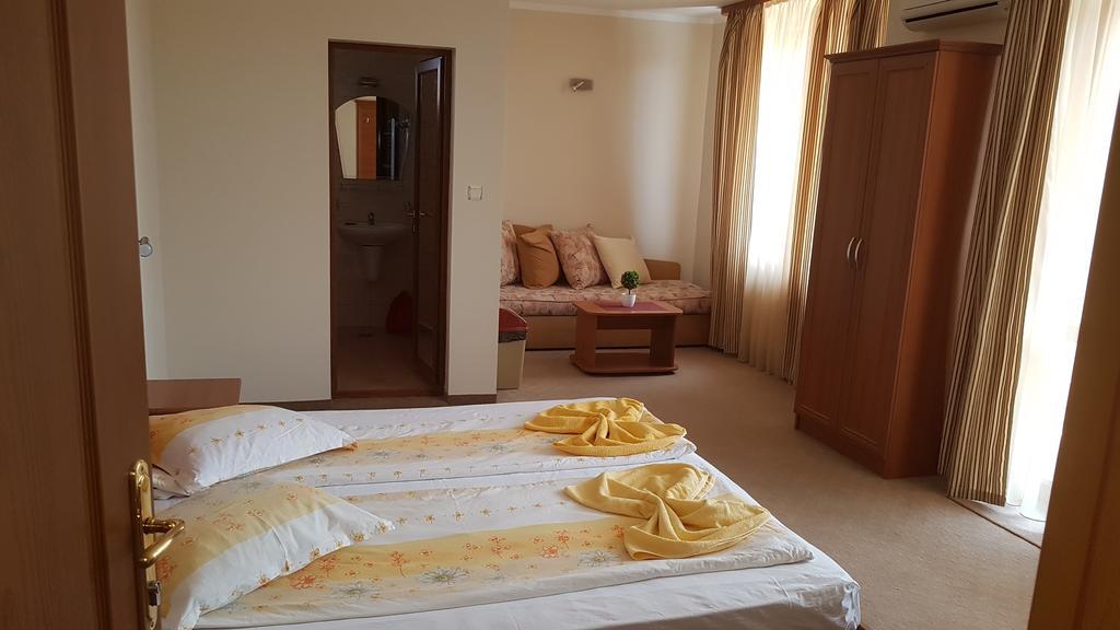 Guest House Markovi Ахелой Экстерьер фото
